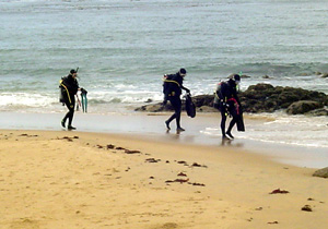 scuba divers