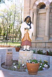statue at cathedral