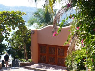 steps to beach
